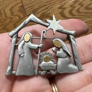 JJ Jonette Signed Artifacts Nativity Lapel Pin Brooch Silver & Gold Tone Pewter